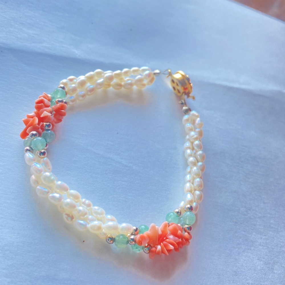 Pearl And Stone Bracelet